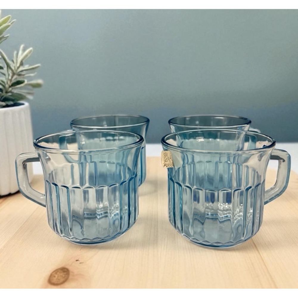 4 Vintage Fortecrisa Mexico ice Blue Tea Cups‎ Glass Mugs Ribbed scalloped trim